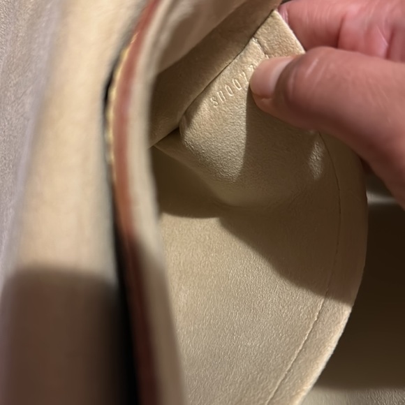 Authentic Louis Vuitton Monogram Beverly MM Bag - Picture 15 of 15